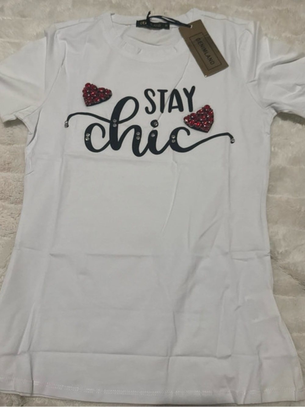 Stay Chic White Kids T-Shirt with Red Heart Accents